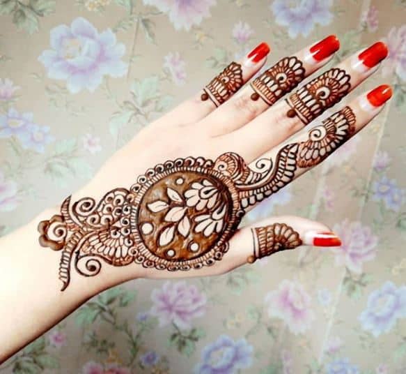 Latest Finger Mehndi Design, Simple & Easy New Style | Showbiz Hut