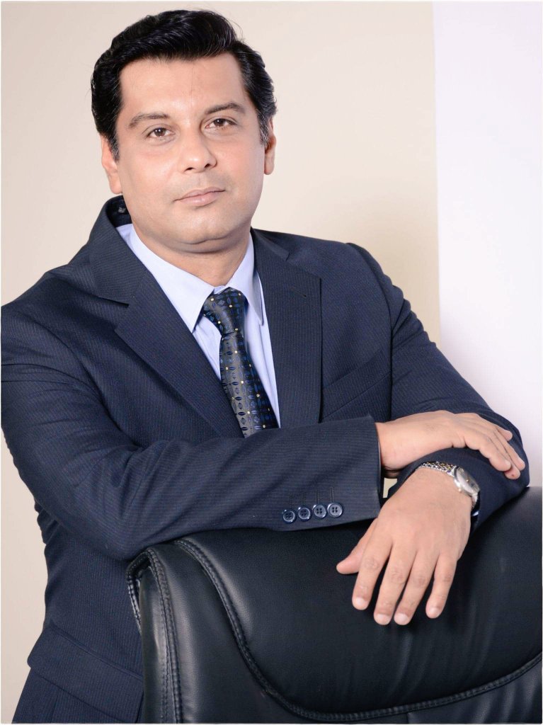 arshad sharif journalist biography