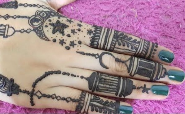 14 August Mehndi Design 