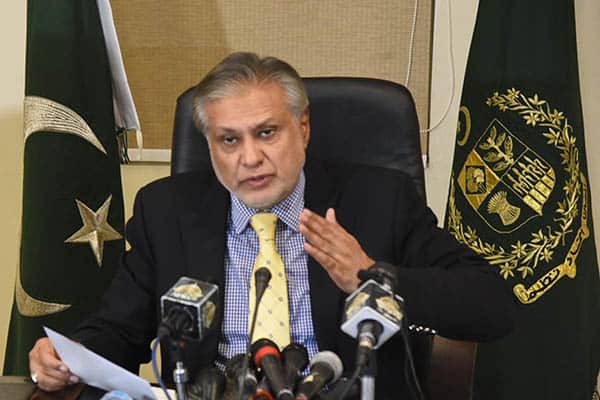 Ishaq Dar Biography, Age, Wife, Education, Family, Son | Showbiz Hut