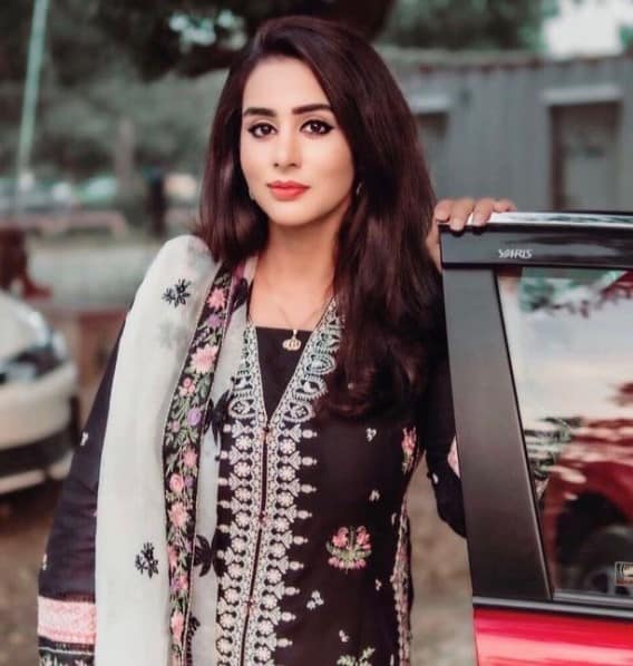 Aftab Iqbal Daughter Ayesha Noor