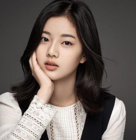 Shin Eun Soo Biography