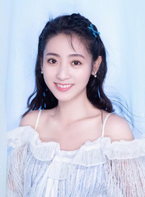 Xing Fei played the main role of Bai Cai in Burning Flames