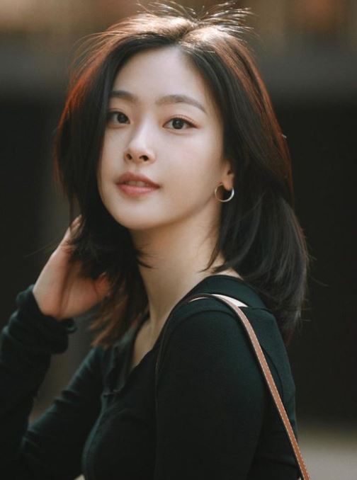 Choi Hee Jin Biography