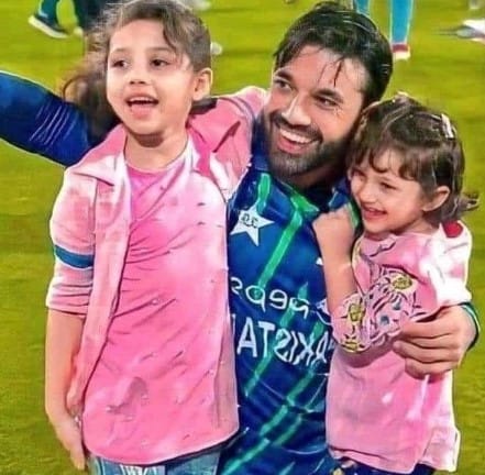 Mohammad Rizwan Cricketer Cast, Daughter, Wife, Father | Showbiz Hut