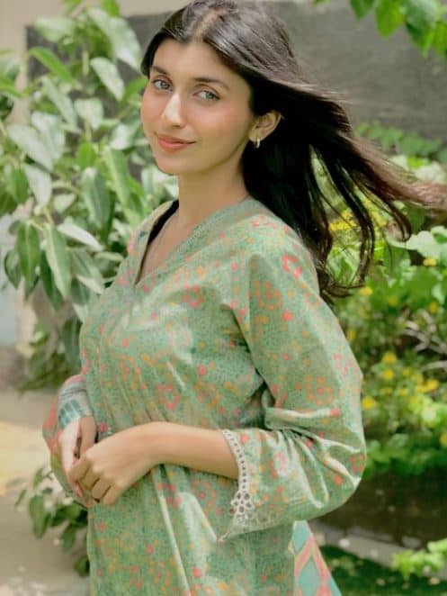 sara kashif actress age family parents biography